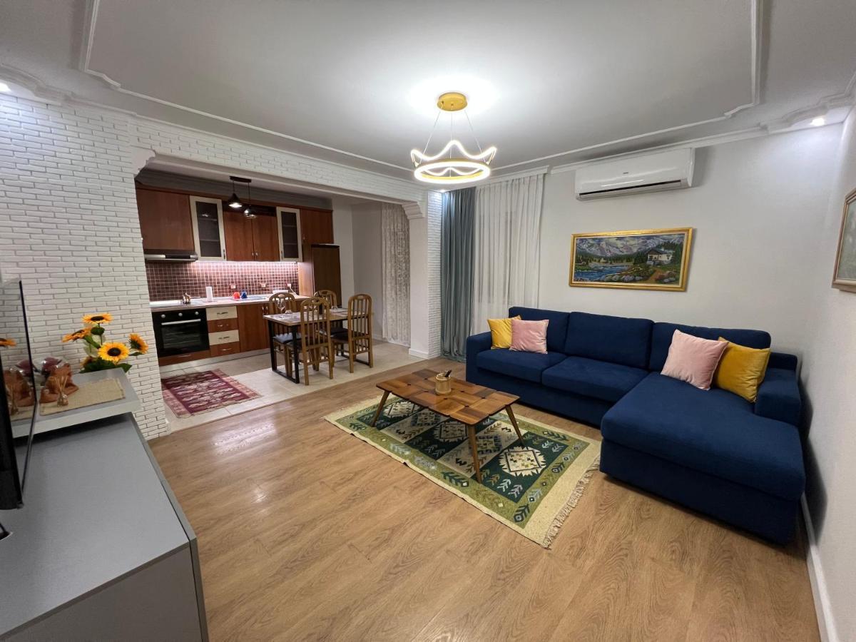 Chestnut Yard Villa Tirana Exterior photo